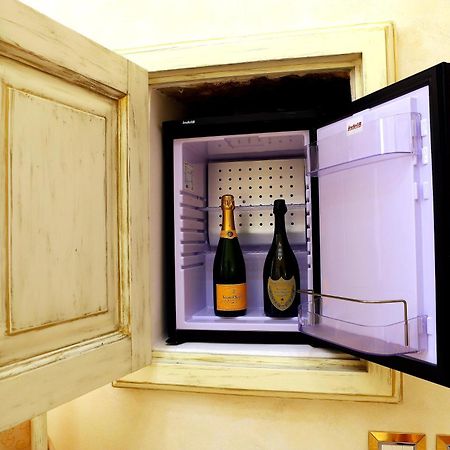 Palazzo Castiglione Bed and Breakfast Gallipoli Εξωτερικό φωτογραφία
