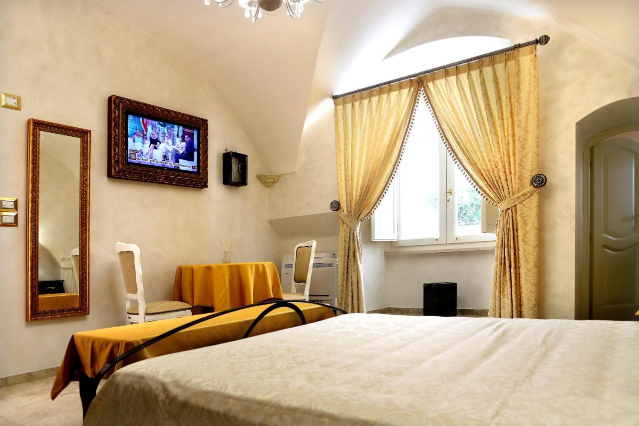 Palazzo Castiglione Bed and Breakfast Gallipoli Εξωτερικό φωτογραφία