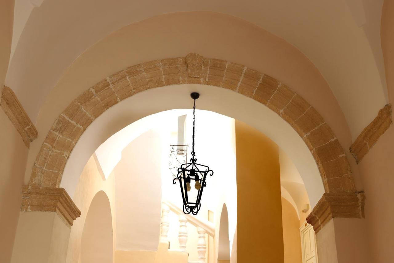 Palazzo Castiglione Bed and Breakfast Gallipoli Εξωτερικό φωτογραφία