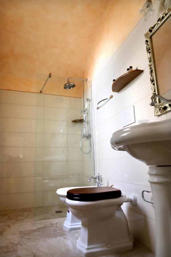 Palazzo Castiglione Bed and Breakfast Gallipoli Εξωτερικό φωτογραφία