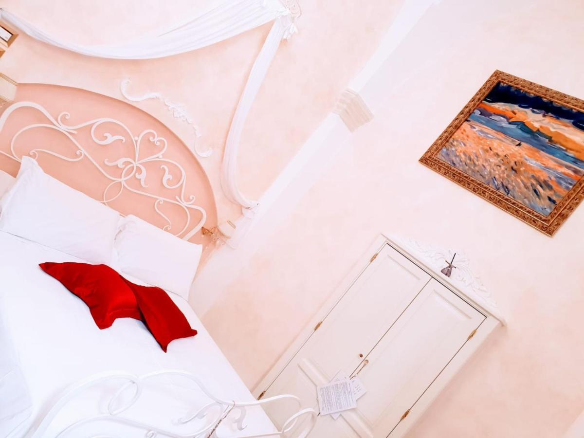 Palazzo Castiglione Bed and Breakfast Gallipoli Εξωτερικό φωτογραφία