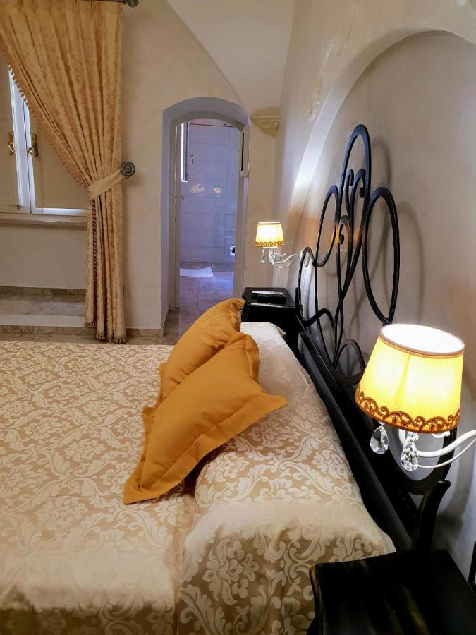 Palazzo Castiglione Bed and Breakfast Gallipoli Εξωτερικό φωτογραφία